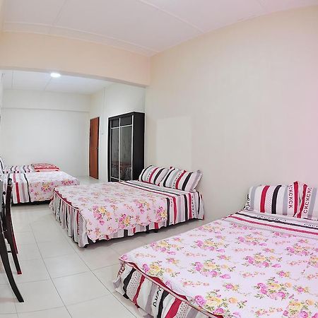 Chin Hua Holiday Home 5 Malacca Exterior photo