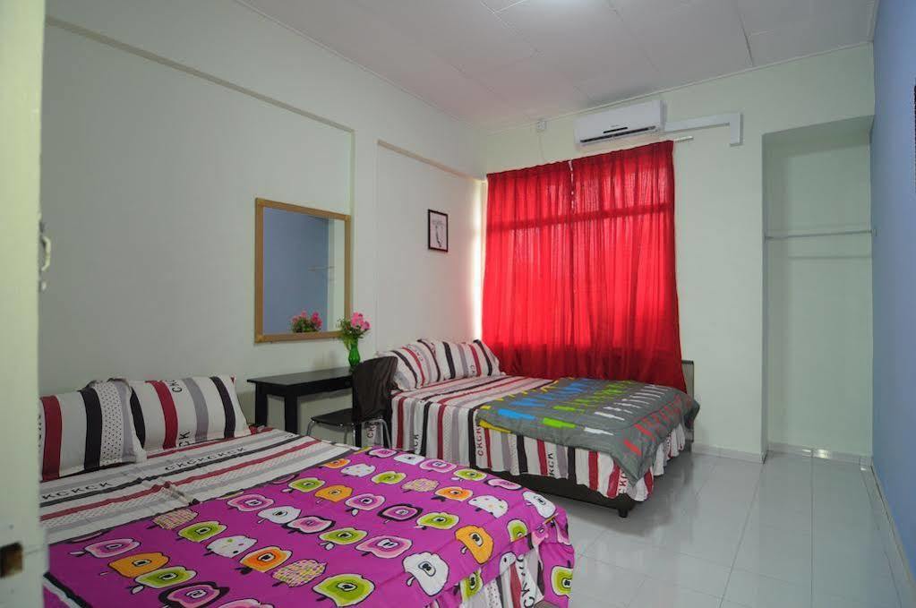 Chin Hua Holiday Home 5 Malacca Exterior photo